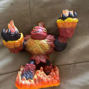 Skylander, giants, hot hand